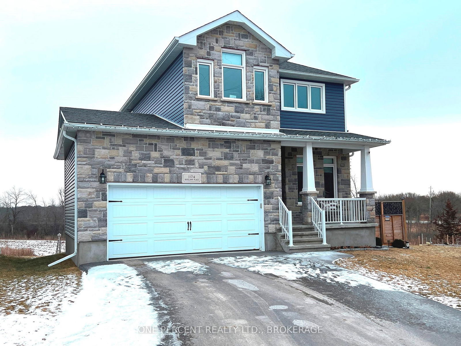 Detached House for sale at 1174 ROSELAWN Place, Kingston, City Northwest, K7P 2V2 - MLS: X12011894