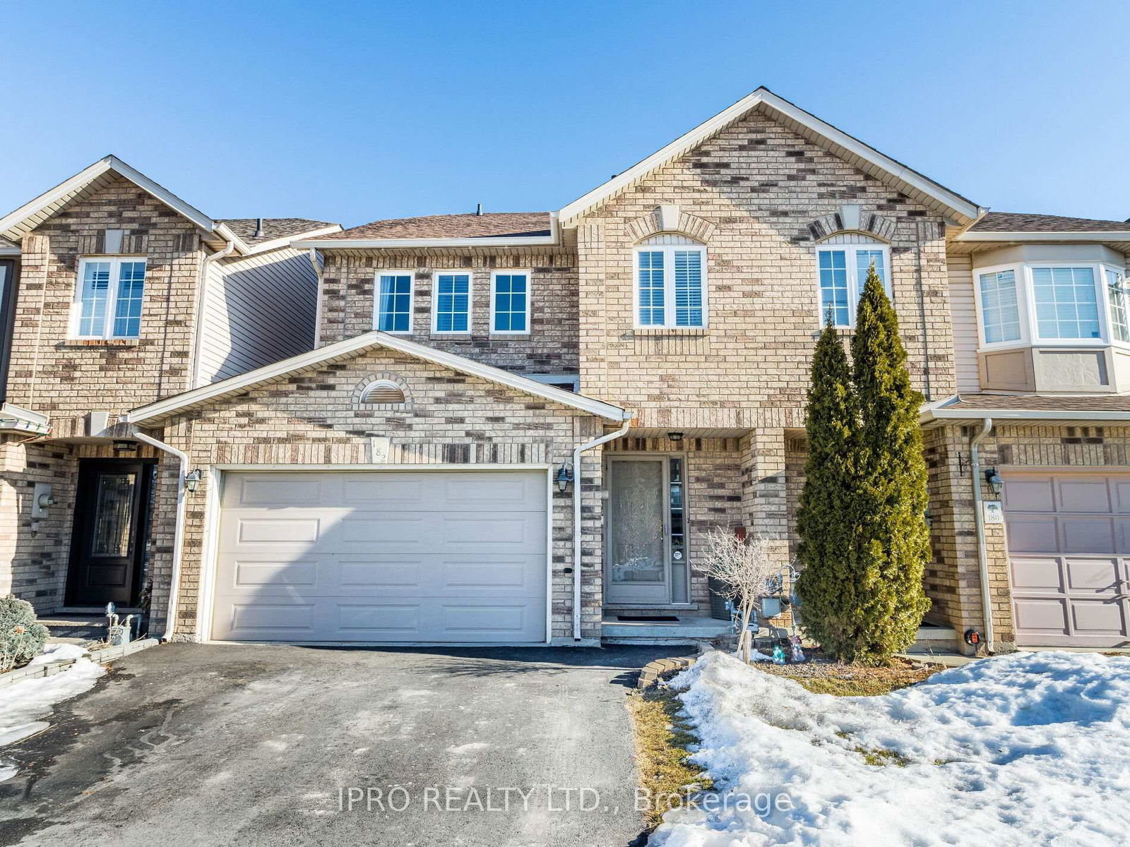 Townhouse for sale at 182 Highbury Drive, Hamilton, Stoney Creek Mountain, L8J 3T6 - MLS: X12011904