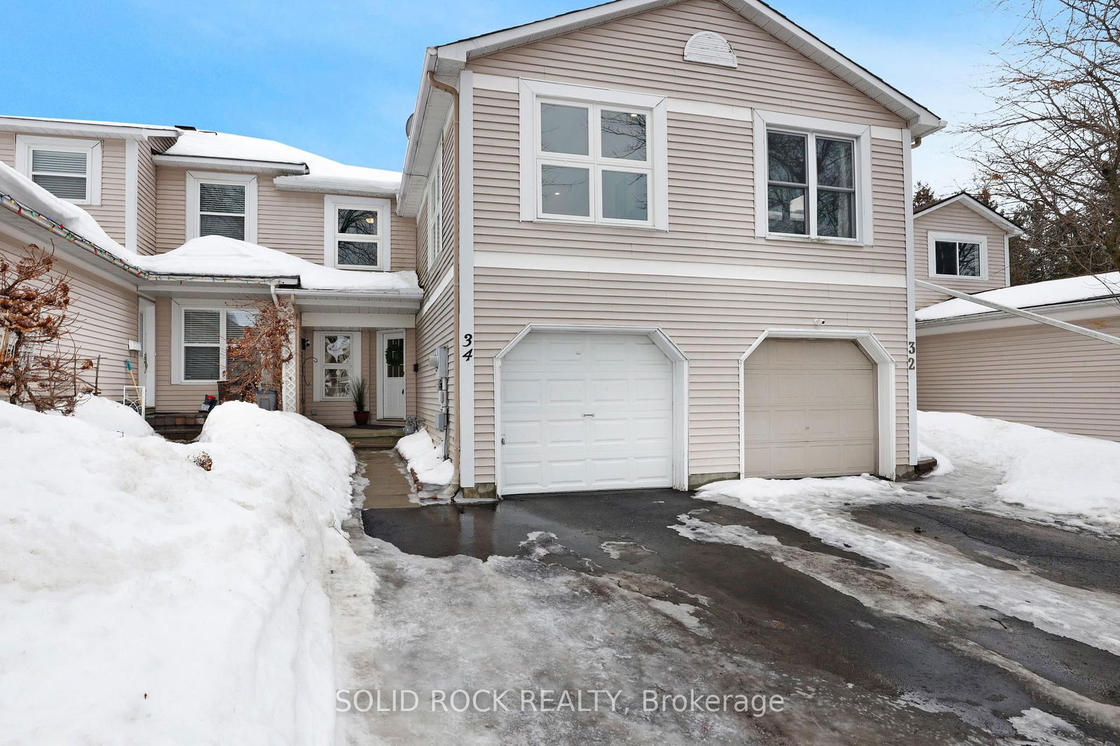 Townhouse for sale at 34 Palomino Drive, Kanata, 9004 - Kanata - Bridlewood, K2M 1M1 - MLS: X12011986