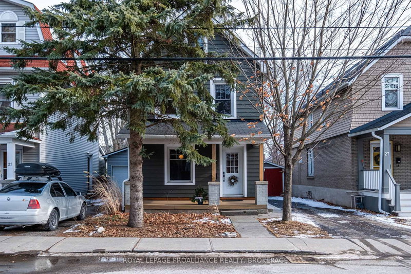 29 Livingston Ave, Kingston, K7L 4L1 | Image 2