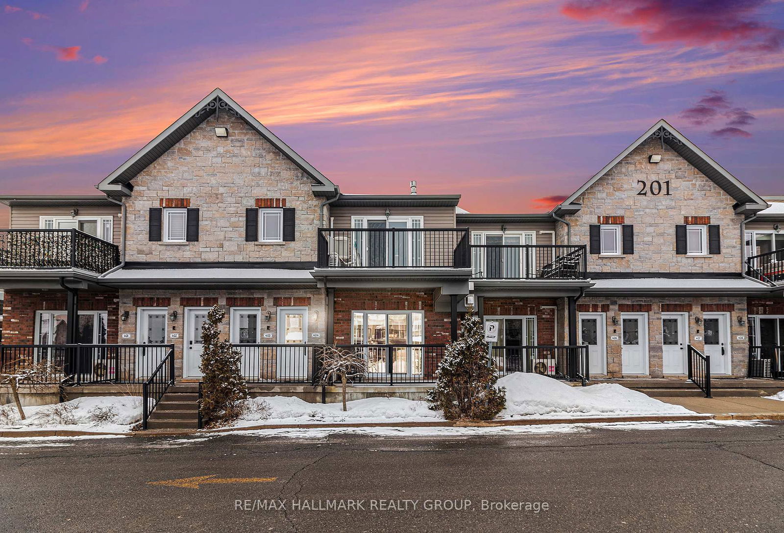 Building at 201 Eliot Drive, Clarence-Rockland, Town of Rockland