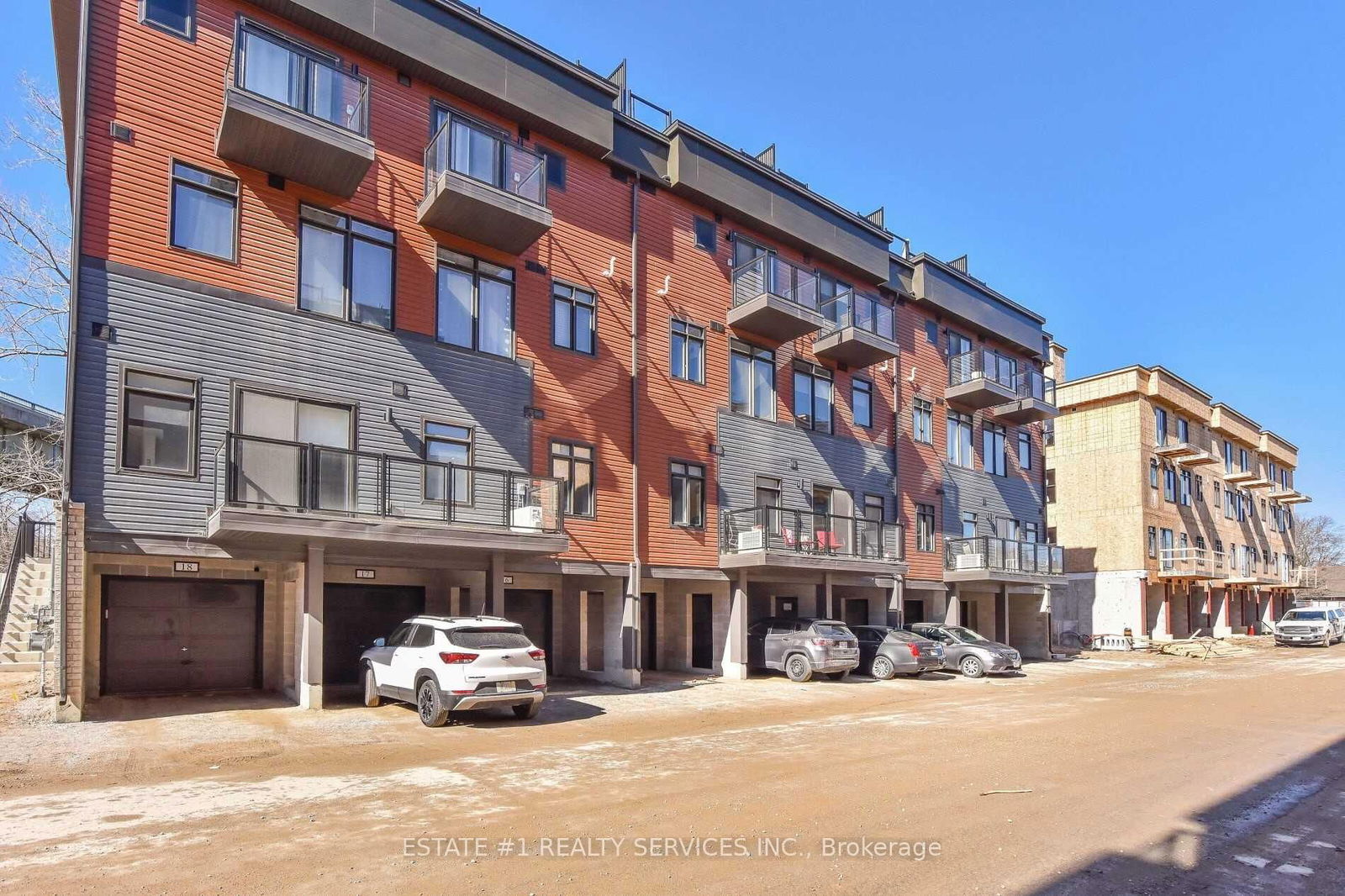 Townhouse leased at 1-2 Willow Street, Brant, Paris, N3L 0K7 - MLS: X12012470