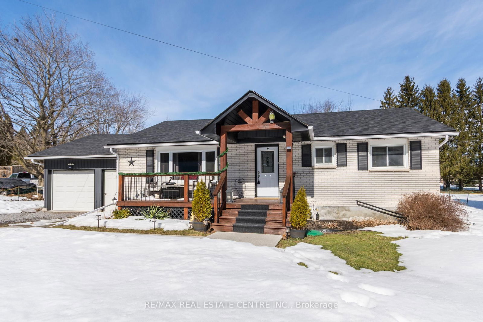 Building at 17786 Telephone Road, Quinte West, Murray Ward