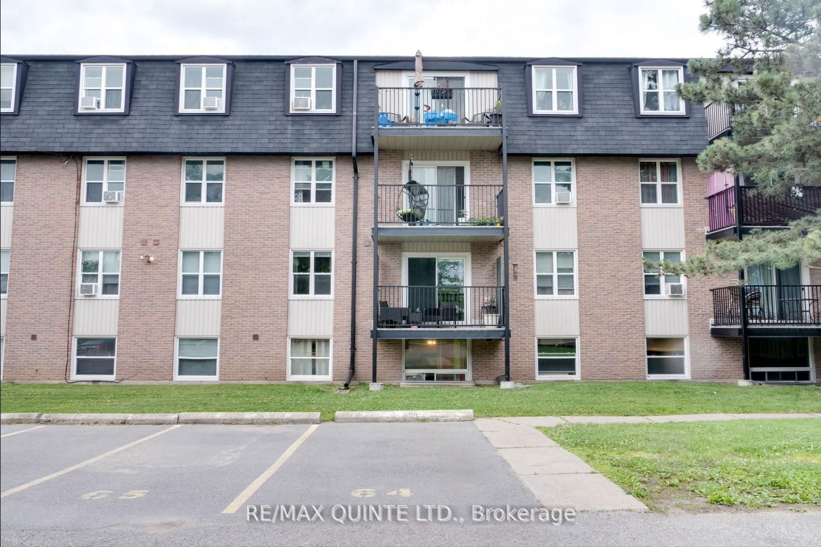 Condo for sale at 205-80 Grier Street, Belleville, Belleville Ward, K8P 3A3 - MLS: X12012691