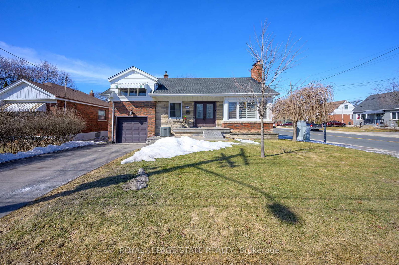 Detached House sold at 384 Upper Ottawa Street, Hamilton, Sunninghill, L8T 3T1 - MLS: X12012828