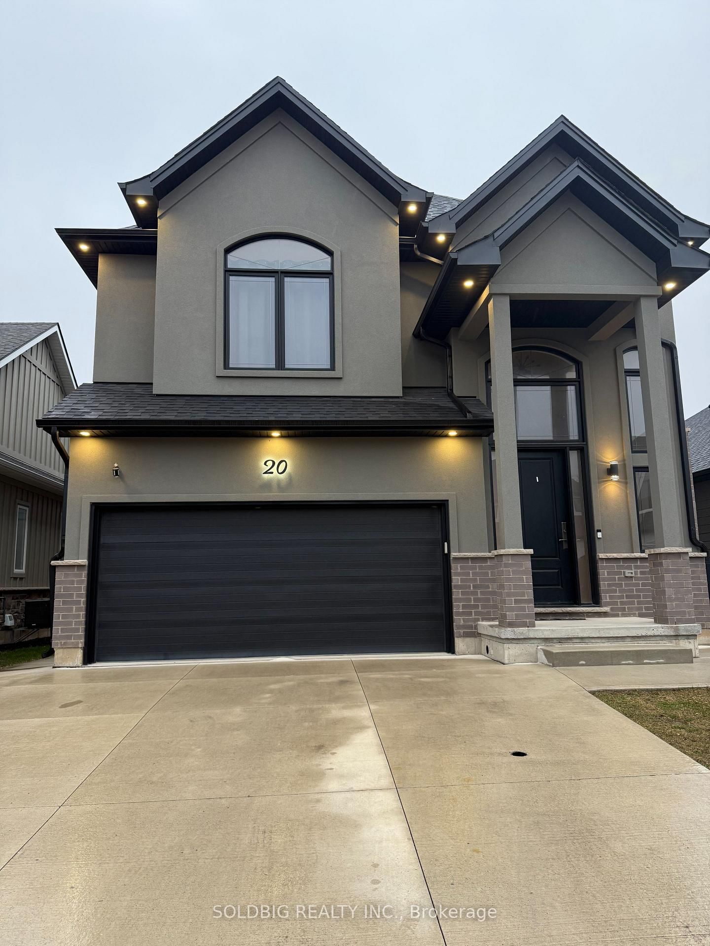 Listing Image 1