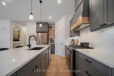 18 Mcneil St, Strathroy-Caradoc - Mount Brydges image-0-4