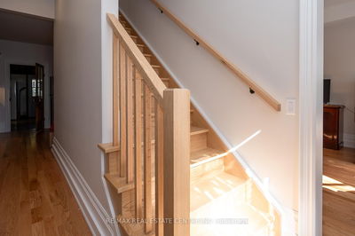 154 Main St, Shelburne - Shelburne image-0-4