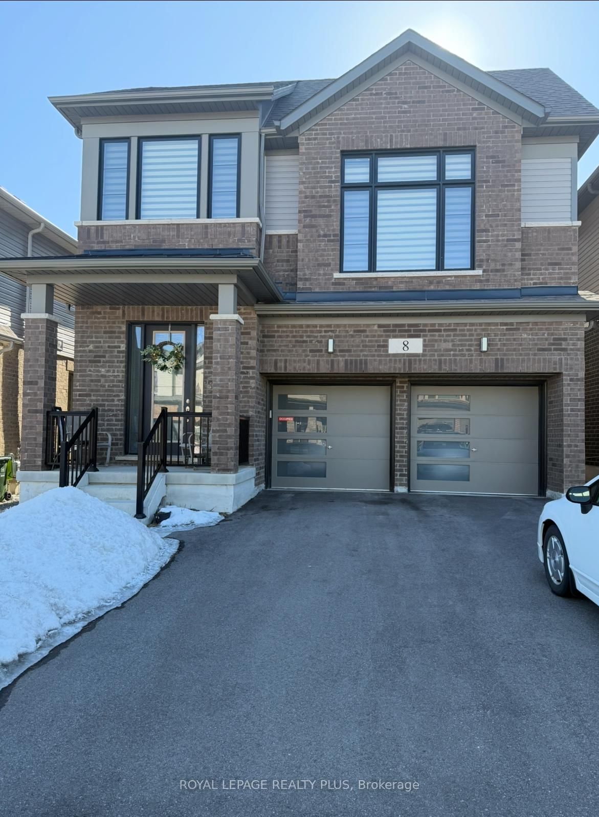 Detached House leased at 8 Fairey Crescent, Hamilton, Mount Hope, L0R 1W0 - MLS: X12013638