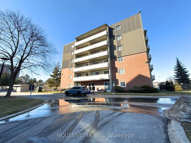 401 - 1104 Jalna Boulevard