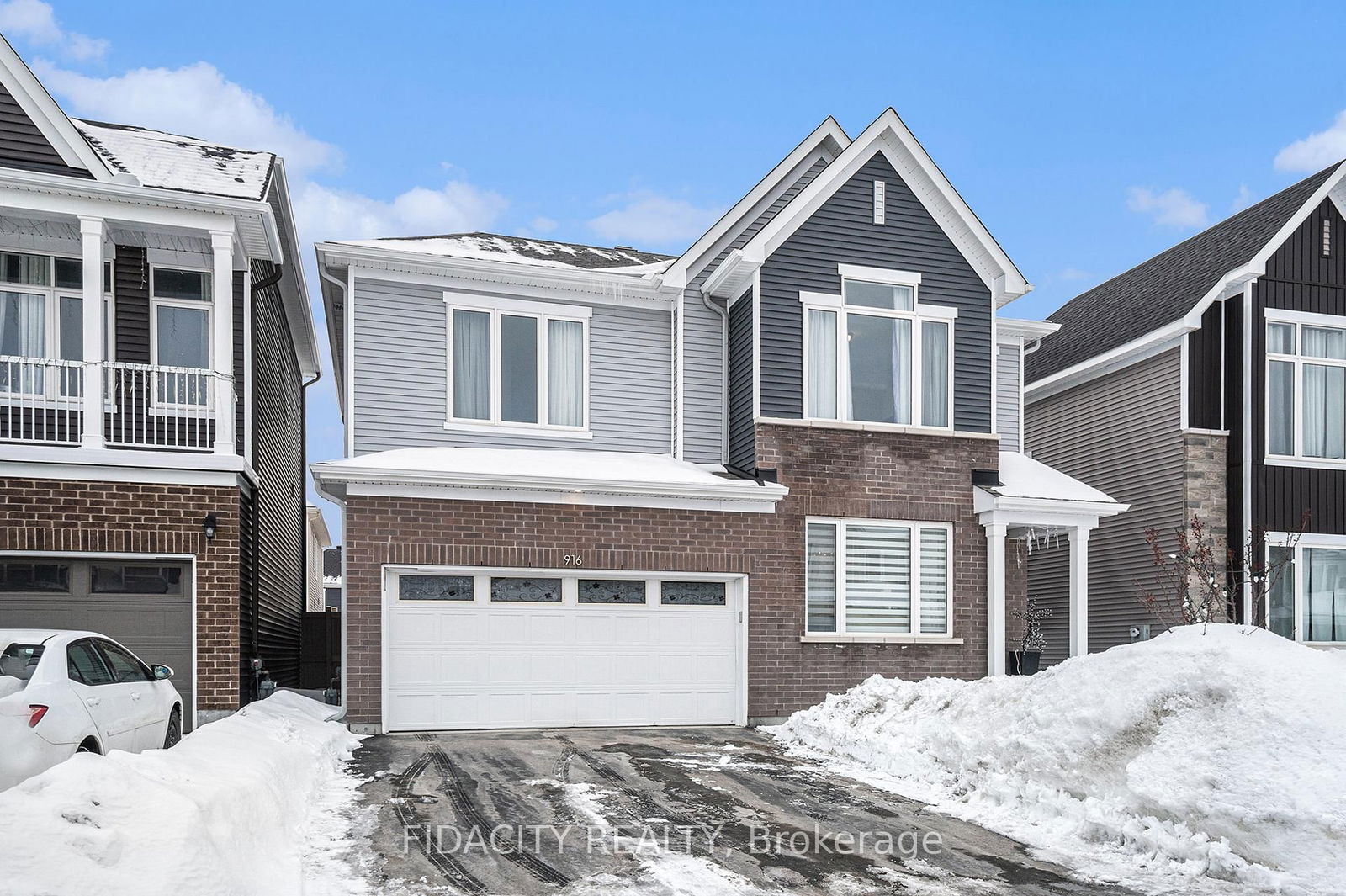 Detached House for sale at 916 Lesage Way, Ottawa, Chapel Hill South - Orleans Village, K1W 0M8 - MLS: X12013830