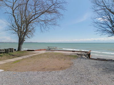 11215 Harbourview Rd, Wainfleet - Lakeshore image-0-3