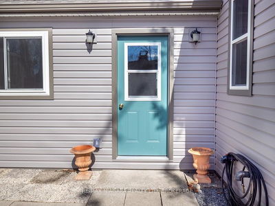 11215 Harbourview Rd, Wainfleet - Lakeshore image-0-4