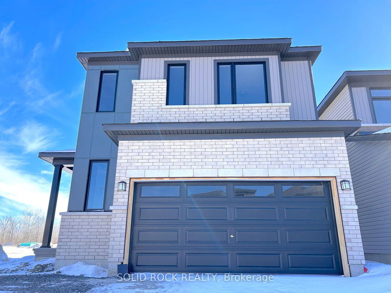 home for lease on 101 Lumen Place