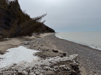78099 Elliotts Grove St, Central Huron - Goderich