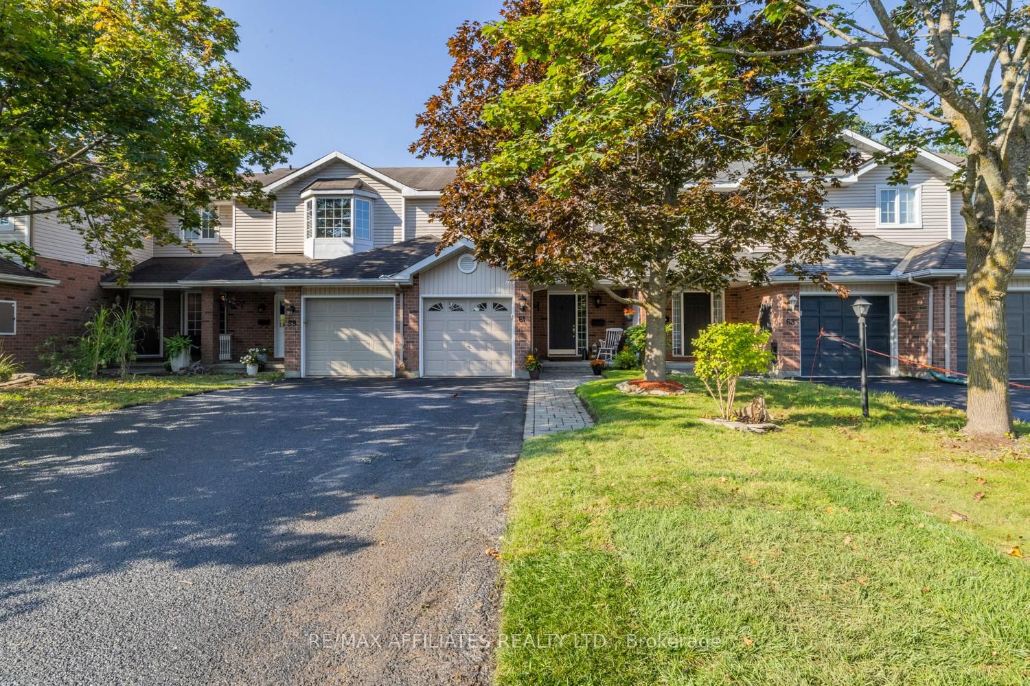 Townhouse for sale at 61 Whalings Circle, Stittsville - Munster - Richmond, 8202 - Stittsville (Central), K2S 1S4 - MLS: X12014051