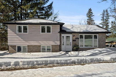 671 Stewart St, Peterborough Central - 3 North