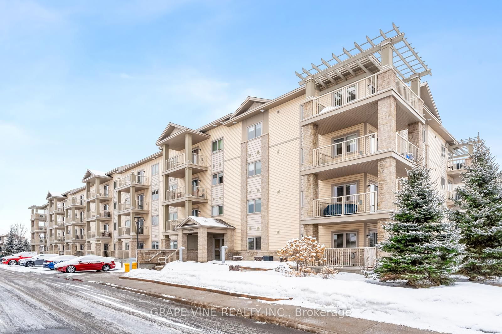 Condo for sale at 307-141 POTTS Private, Orleans - Cumberland and Area, 1119 - Notting Hill/Summerside, K4A 2P5 - MLS: X12014342