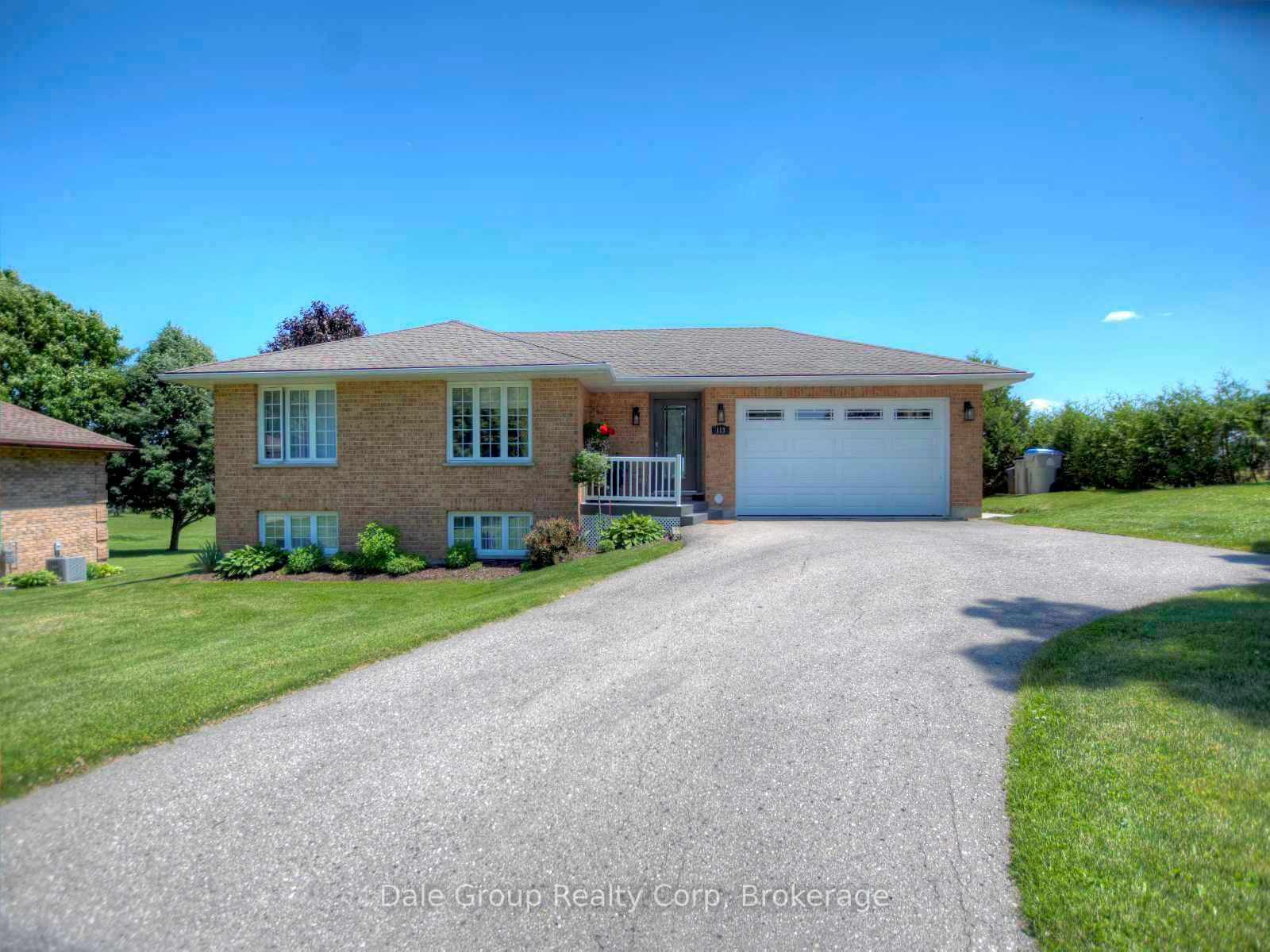 Detached House for sale at 113 Kippen Road, Huron East, Egmondville, N0K 1G0 - MLS: X12014418