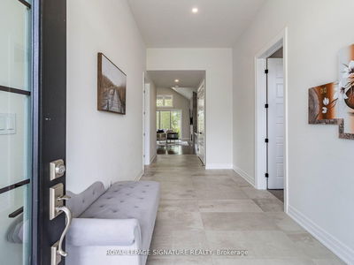 11 Whitcombe Way, Puslinch - Morriston image-0-2