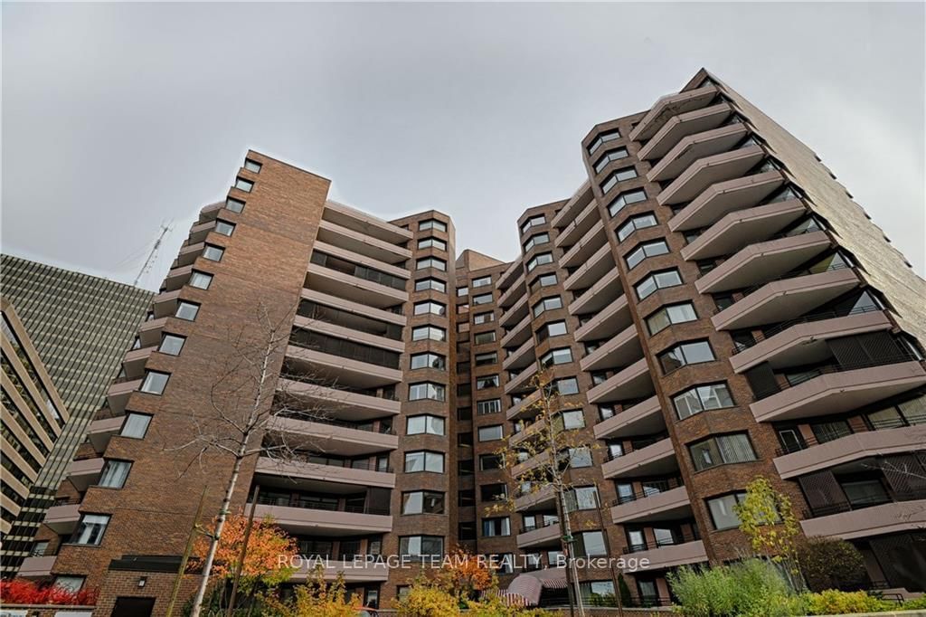 Condo for sale at 602-151 Bay Street, Ottawa, Ottawa Centre, K1R 7T2 - MLS: X12014705