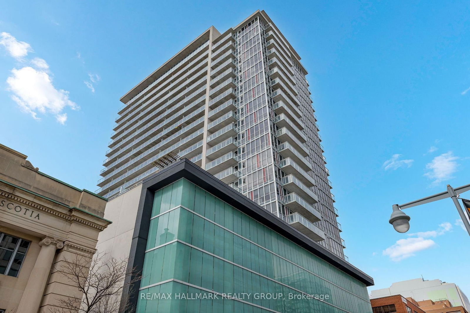 Condo for lease at 1204-324 Laurier Avenue, Ottawa, Ottawa Centre, K1N 6P6 - MLS: X12015095