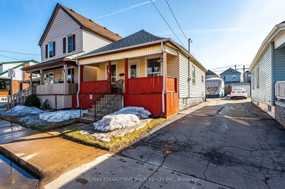 34 Mayflower Ave, Hamilton - Crown Point
