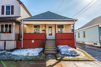34 Mayflower Ave, Hamilton - Crown Point image-0-2