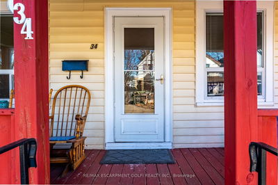 34 Mayflower Ave, Hamilton - Crown Point image-0-3