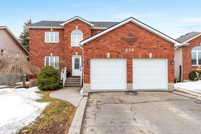 Detached House for sale at 520 Citation Crescent, Kingston, 28 - City SouthWest, K7M 8W2 - MLS: X12015360