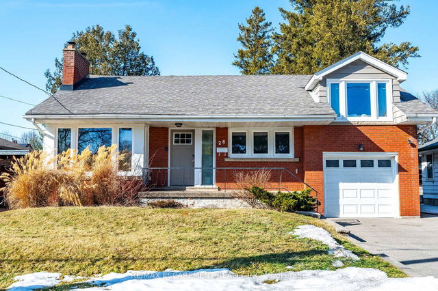 26 McMaster Avenue