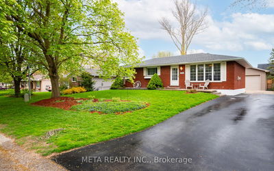 286 Forest Glen Cres, Wellington North - Mount Forest image-0-2
