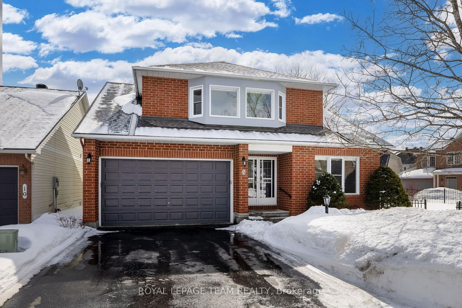 Detached House sold at 8 Bridlegate Place, Ottawa, Craig Henry/Woodvale, K2G 6M6 - MLS: X12015624