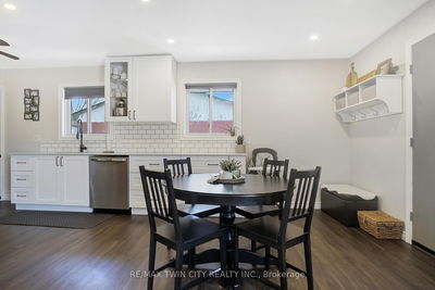 49 Ballantyne Ave, Cambridge -  image-0-4