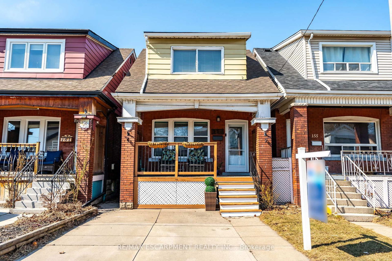 Detached House for sale at 153 Connaught Avenue, Hamilton, Stripley, L8L 6Z4 - MLS: X12015819