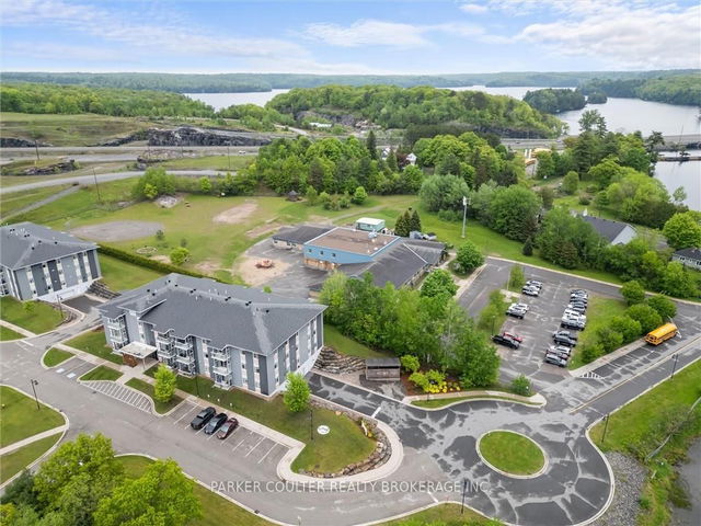 302 - 20A Silver Birch Court