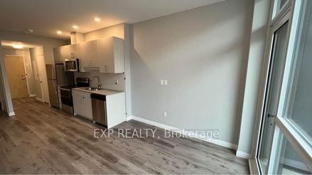 202 - 60 CHARLES ST Street