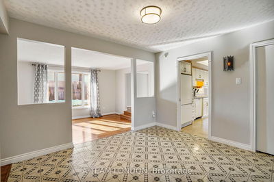 1631 Stoneybrook Cres, London - North B image-0-4