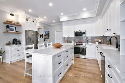 Unit 304 — 27 Beaver St, Blue Mountains - Blue Mountains image-0-4
