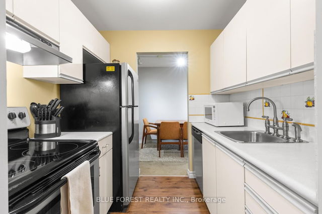 72 - 136 Conway Drive