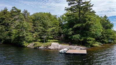 215 Crane Lake Water, The Archipelago - Archipelago image-0-3