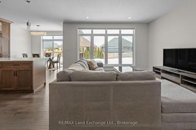 437 Normanton St, Saugeen Shores - Saugeen Shores image-0-4