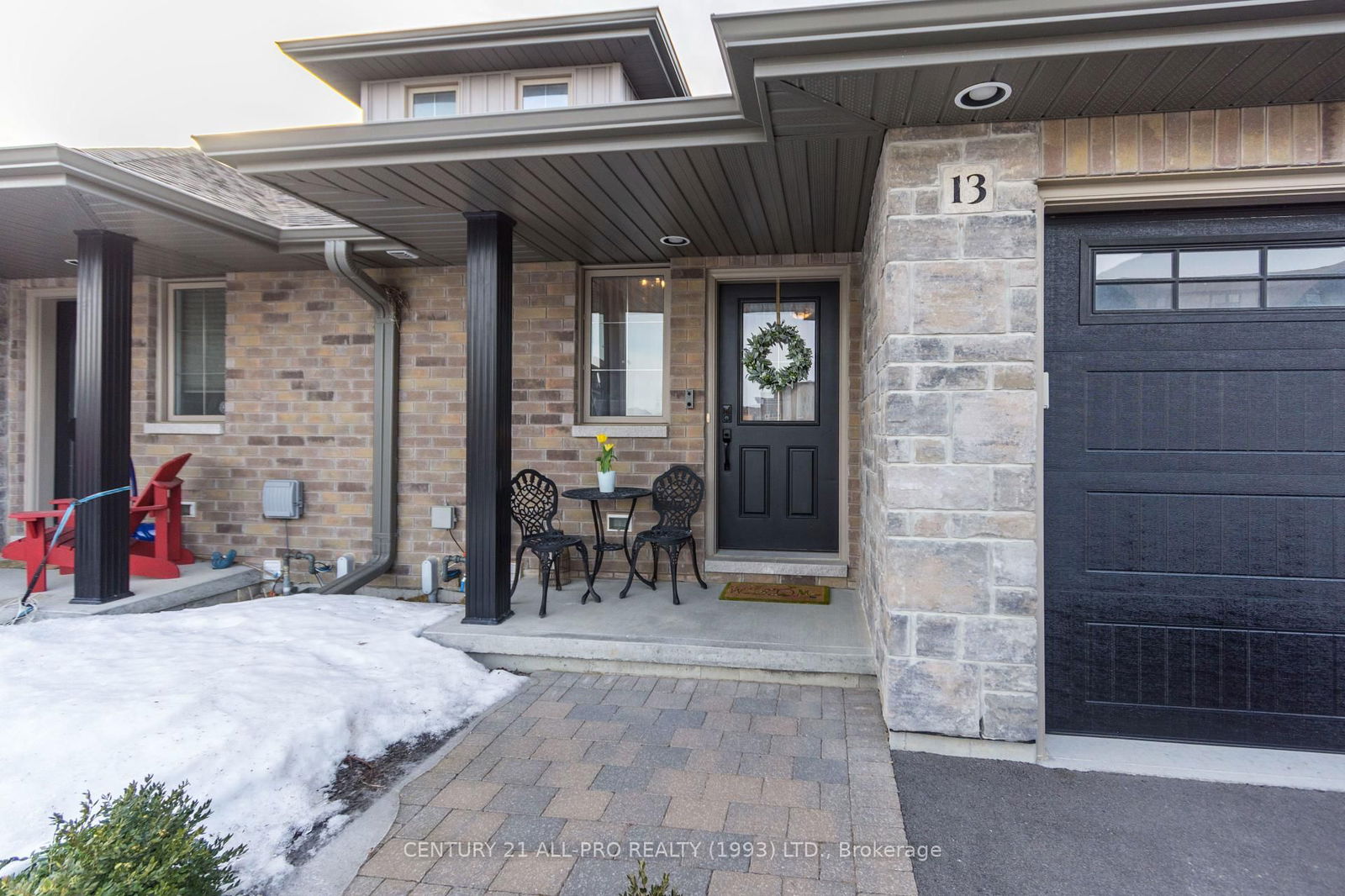 Townhouse for sale at 13 Hillside Meadow Drive, Quinte West, Murray Ward, K8V 0J5 - MLS: X12016943