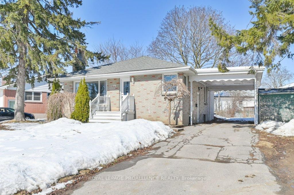 Detached House sold at 29 SECOND Avenue, Quinte West, K8V 5M5 - MLS: X12016997