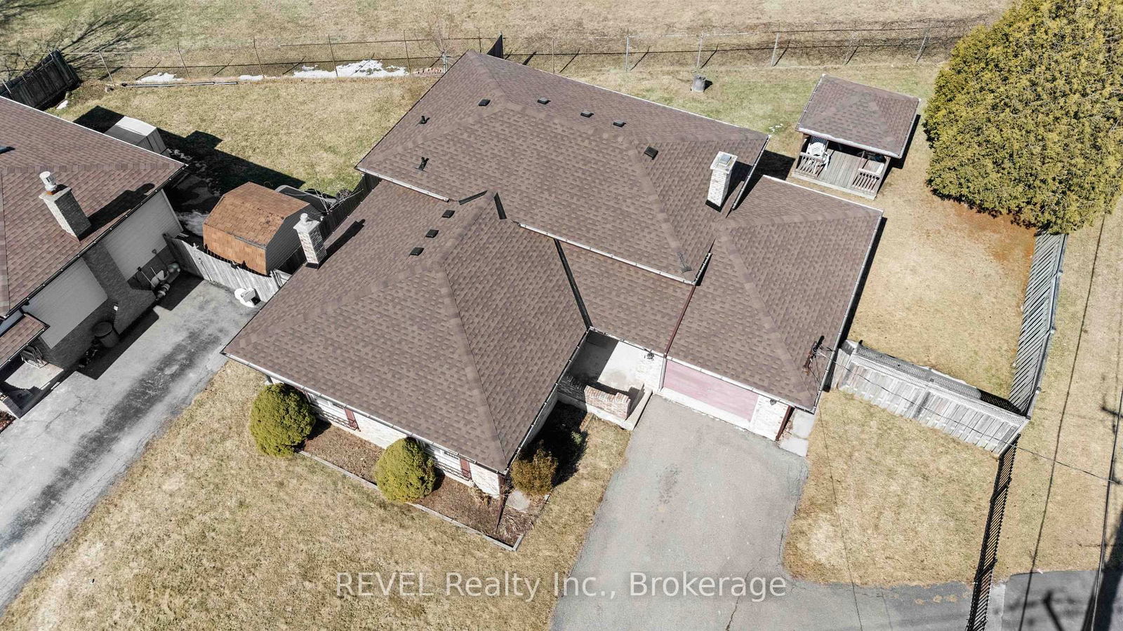 Building at 128 St Davids Road, St. Catharines, Burleigh Hill