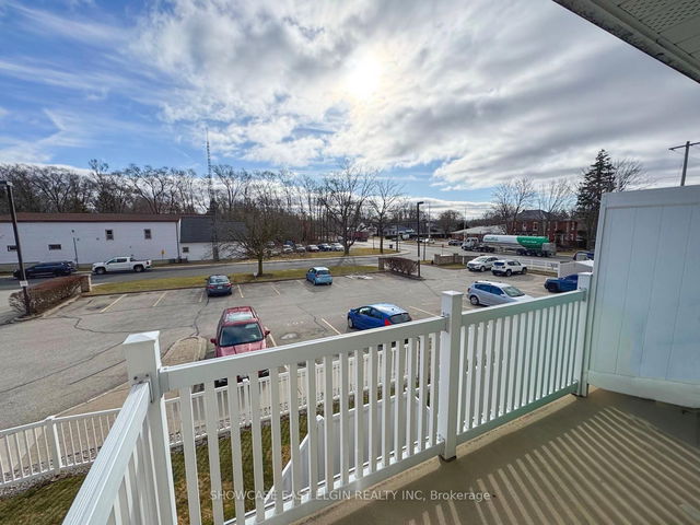 207 - 22 Linwood Drive