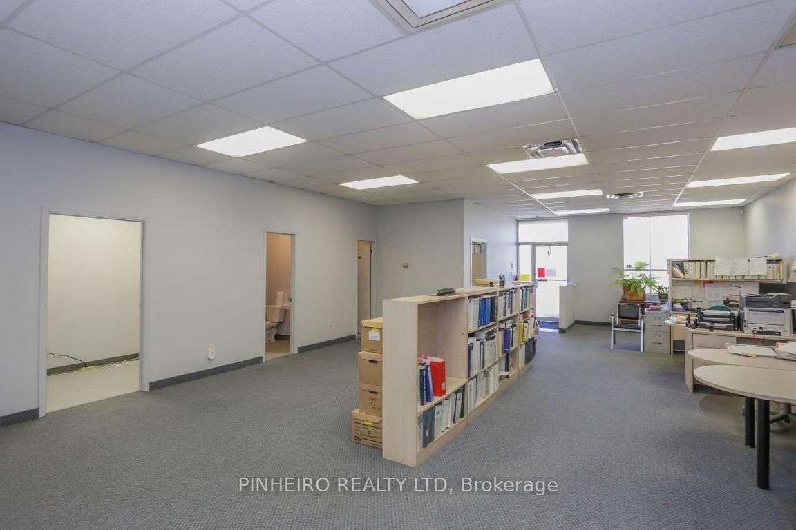 115 Midpark Road, Unit 3
