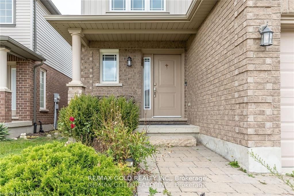 Detached House for sale at 712 BLACKACRES Boulevard, London, North E, N6G 0J1 - MLS: X12018006