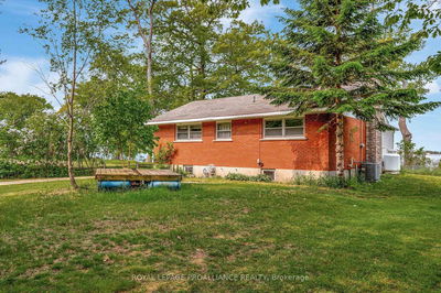 40 Mayne Lane, Prince Edward County - Hallowell Ward image-0-4