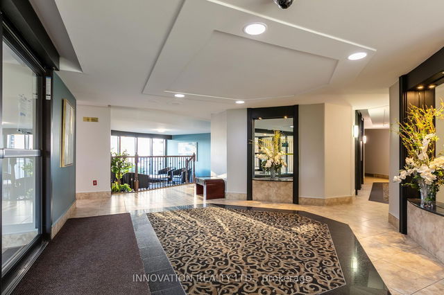 2008 - 1081 Ambleside Drive